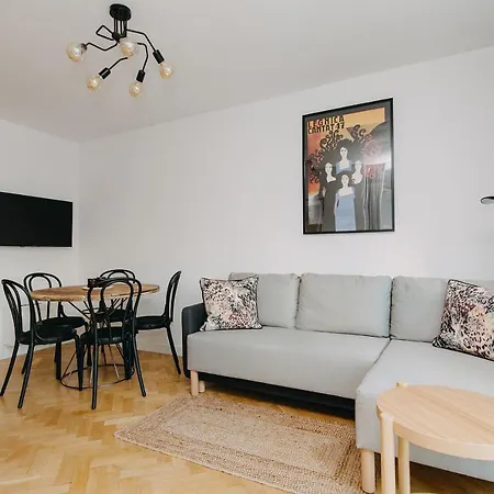 Shortstaypoland Zlota *