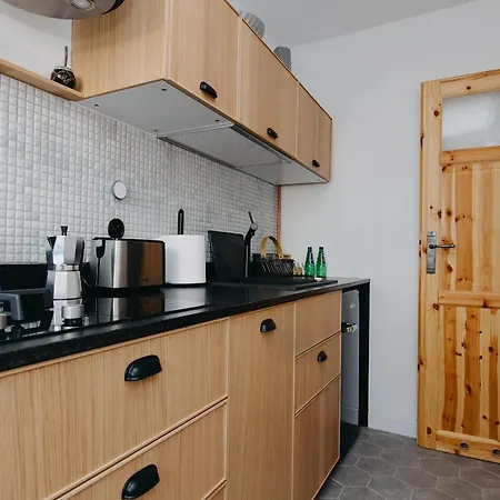 Apartment Shortstaypoland Zlota Warsaw