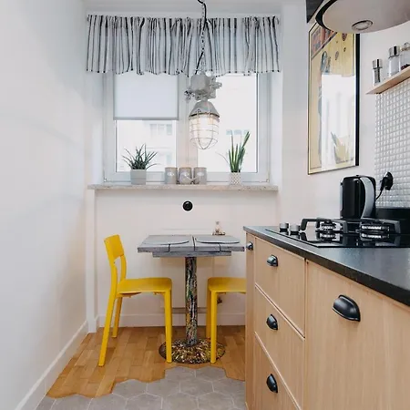 Apartment Shortstaypoland Zlota